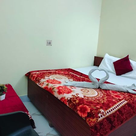 Jpm Guest House Варанасі Екстер'єр фото
