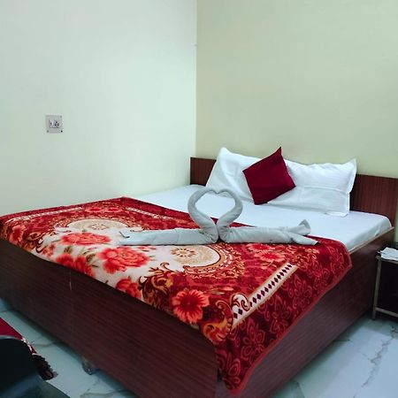 Jpm Guest House Варанасі Екстер'єр фото