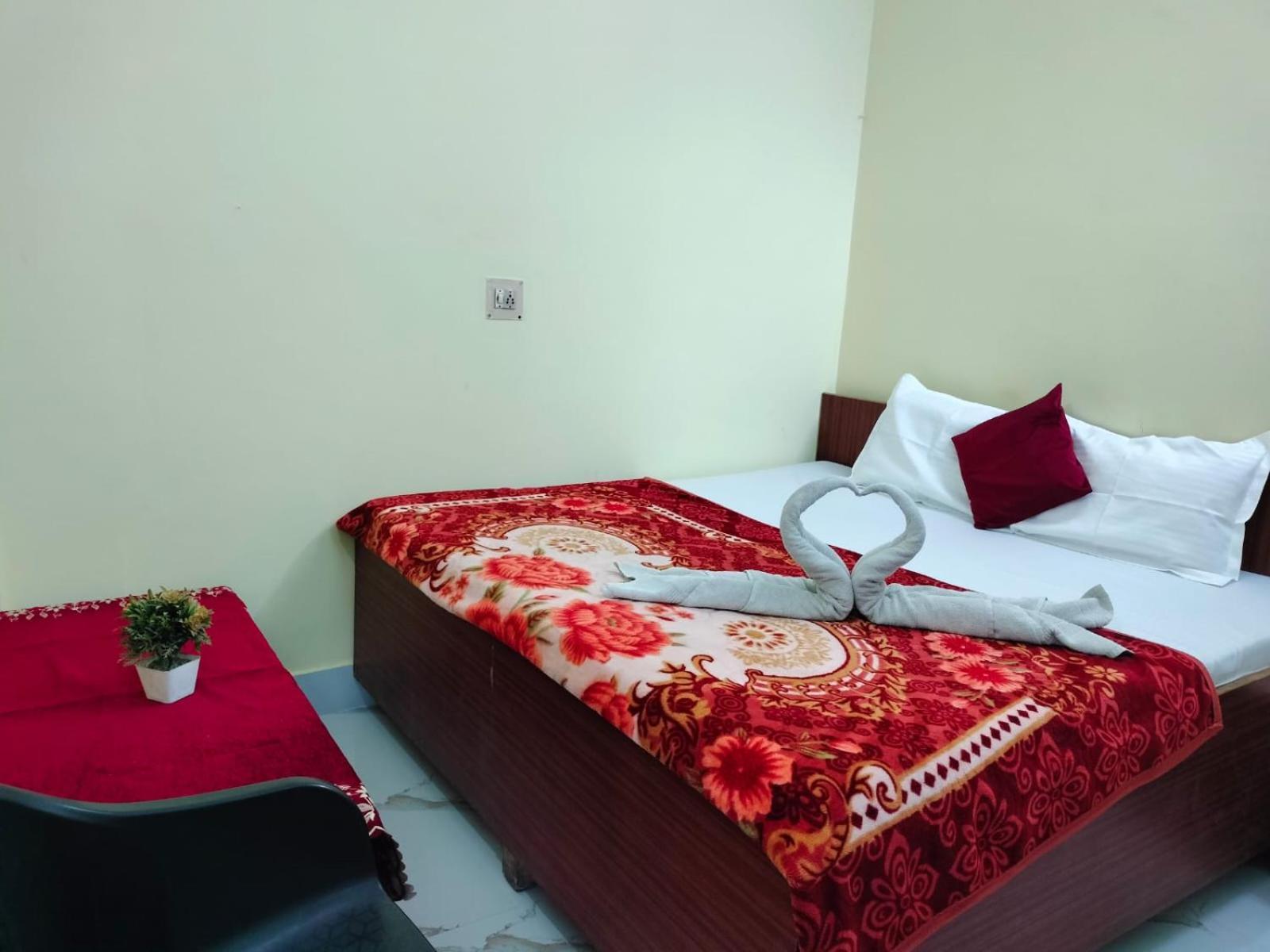 Jpm Guest House Варанасі Екстер'єр фото