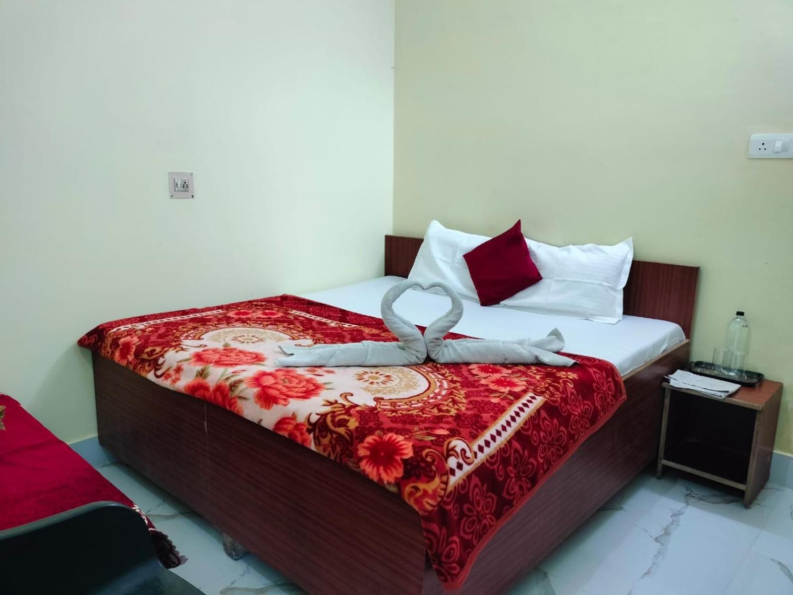 Jpm Guest House Варанасі Екстер'єр фото