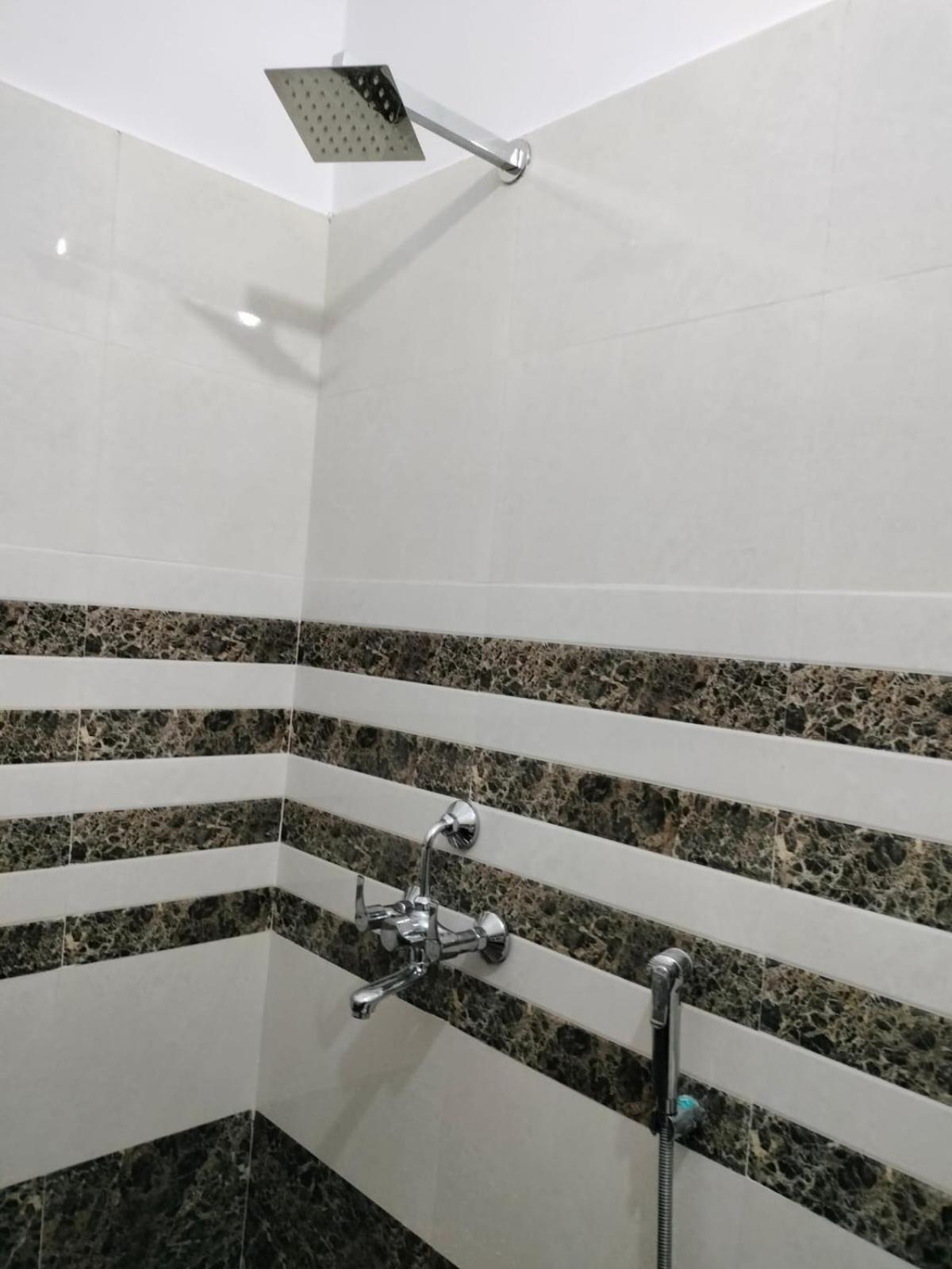 Jpm Guest House Варанасі Екстер'єр фото